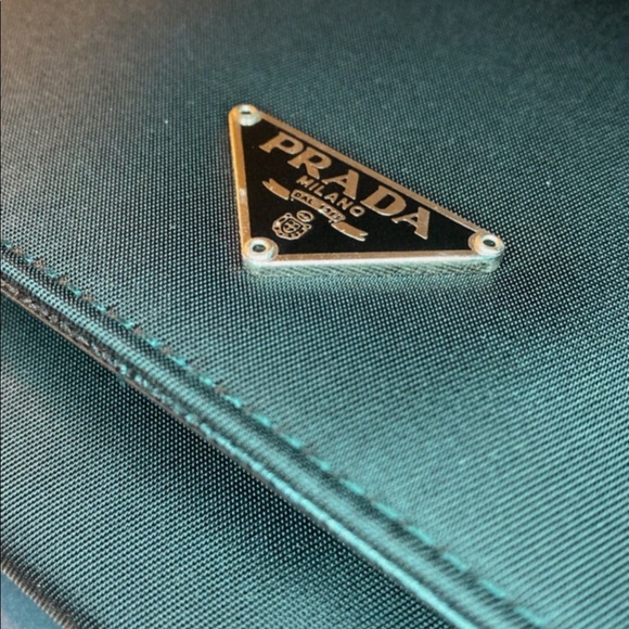 PRADA Wallet - Picture 9 of 12